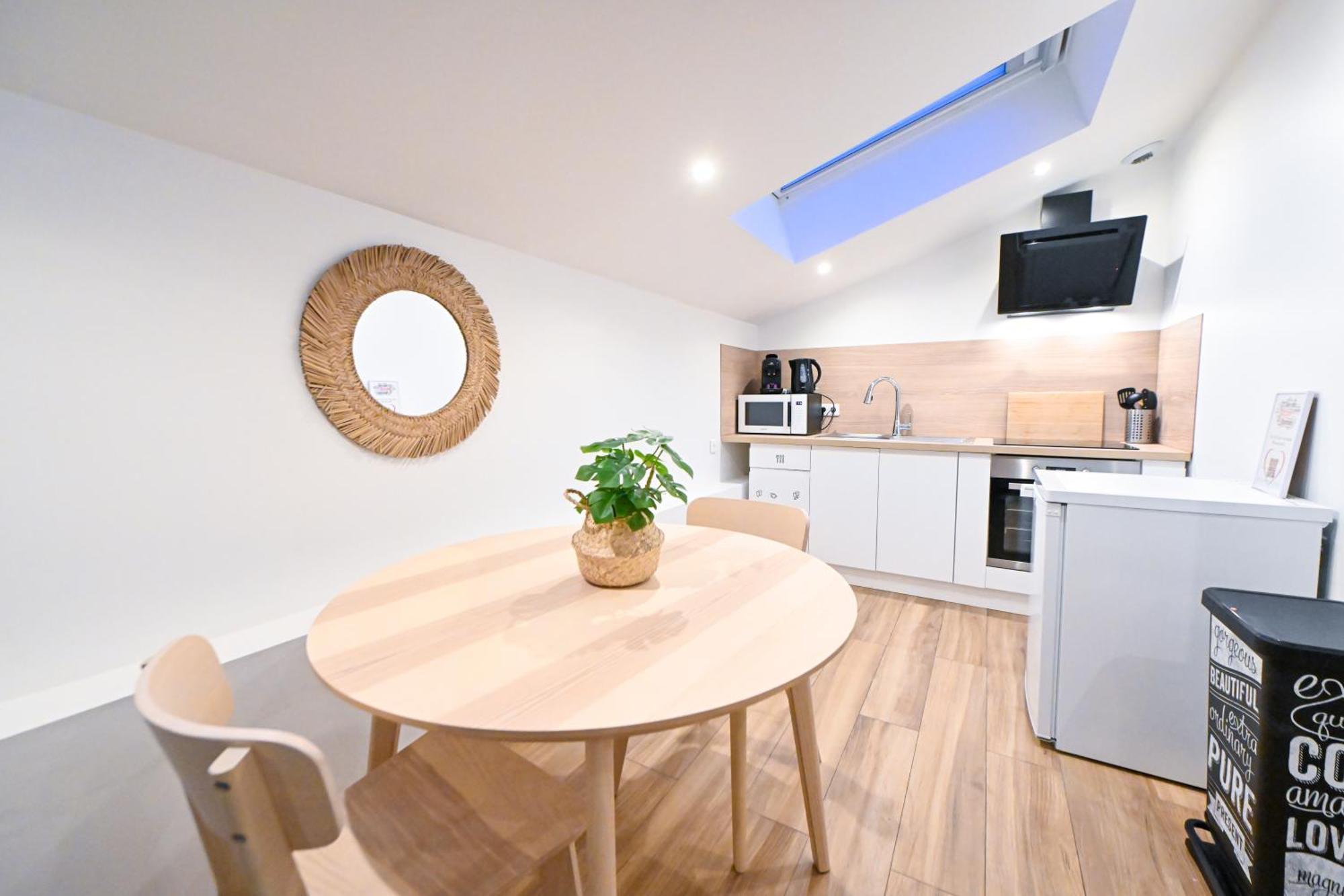 Studio Cozy Avec Terrasse N12 Nizza Exterior foto